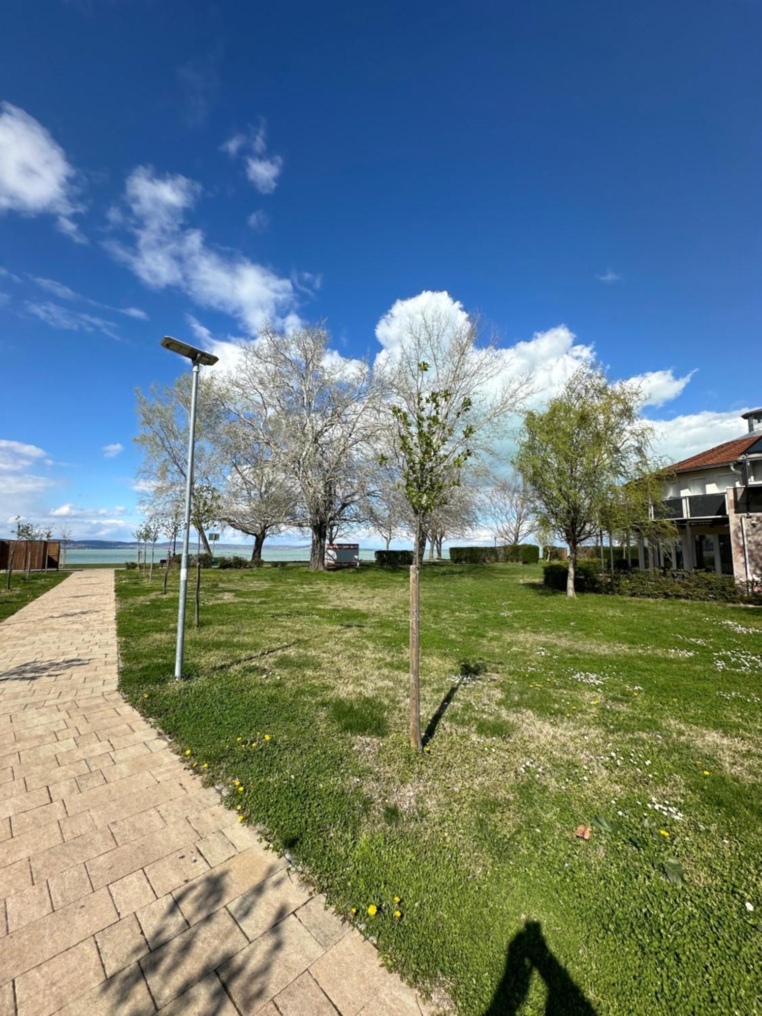 Waterfront Apartmanok Zamardi Exterior photo